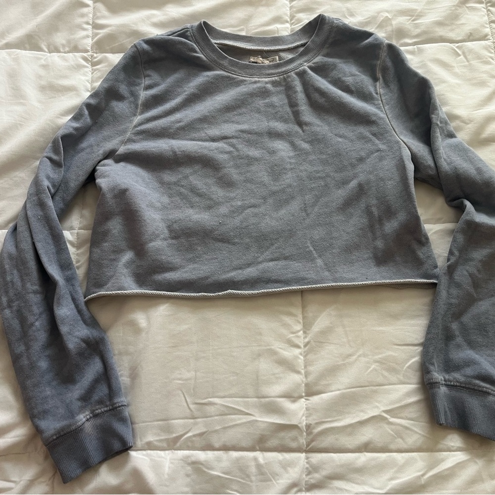 Light blue cropped sweatshirt